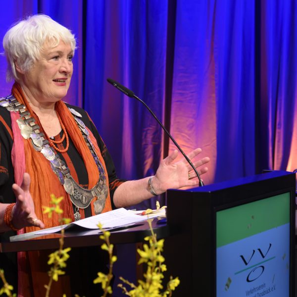 Barbara I. - Dr. Barbara Hartung